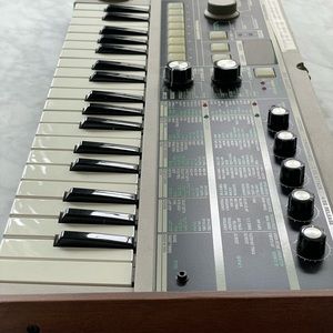 Micro Korg synthesizer vintage super cool and fun for music